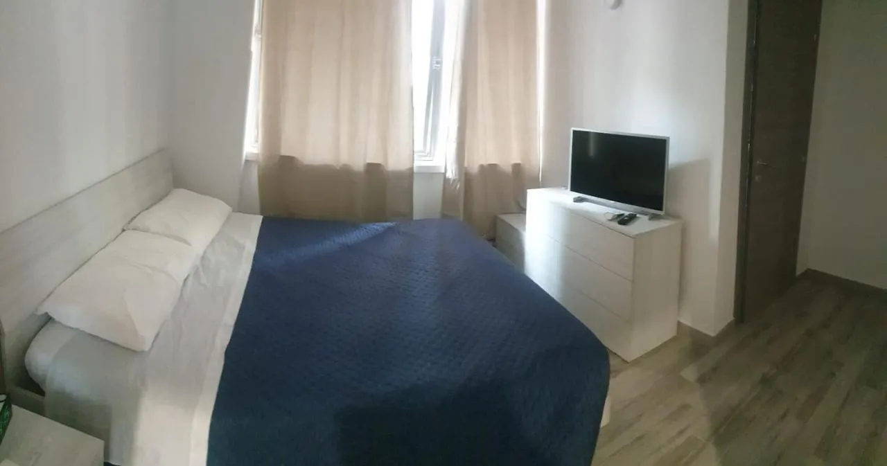 B&B Carmela location