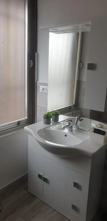 B&B Carmela La Spezia 0*,